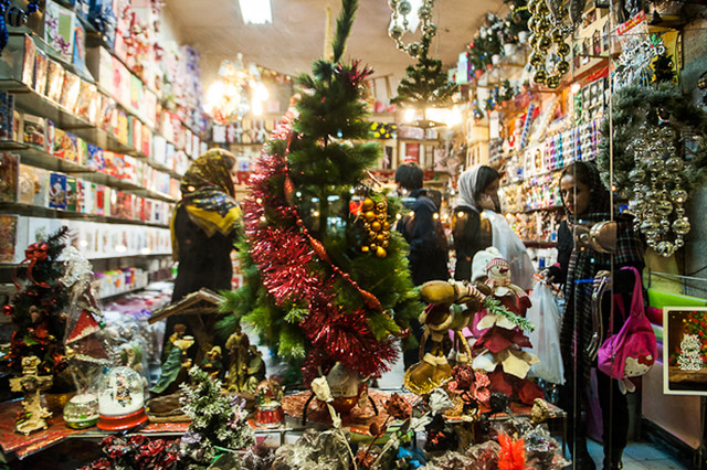 جشن کریسمس چقدر برای خانواده های ایرانی آب می خورد؟!
