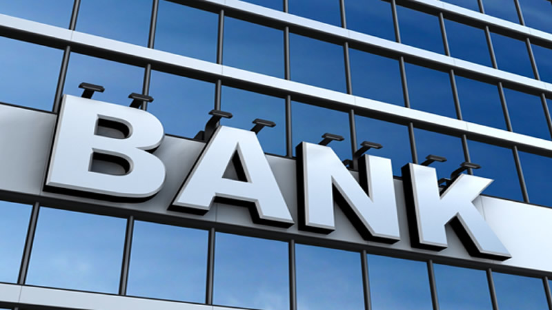 مسدود شدن حساب ایرانیان در بانک‌های خارجی