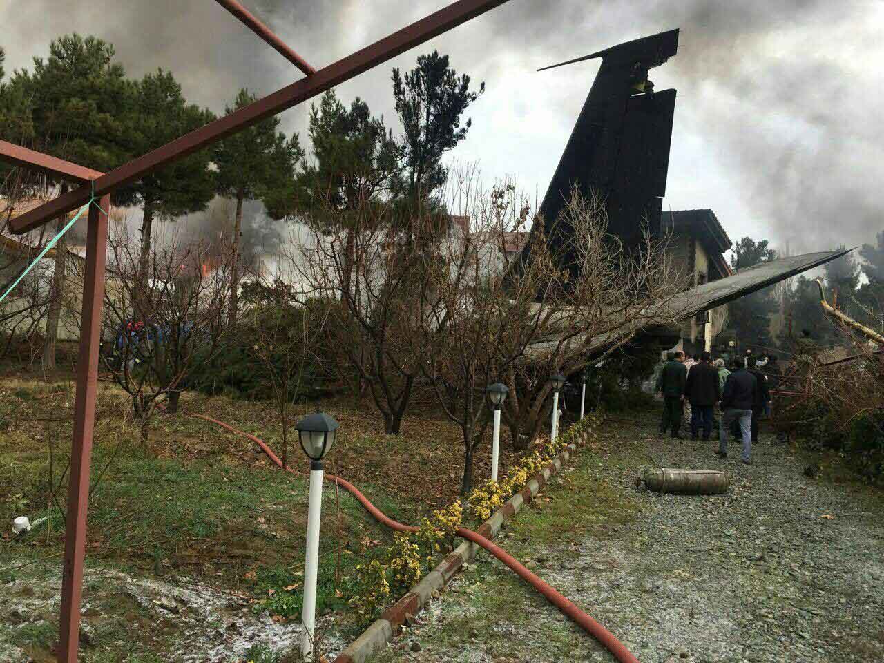 آخرین اخبار از سقوط هواپیمای غیرمسافربری در کرج