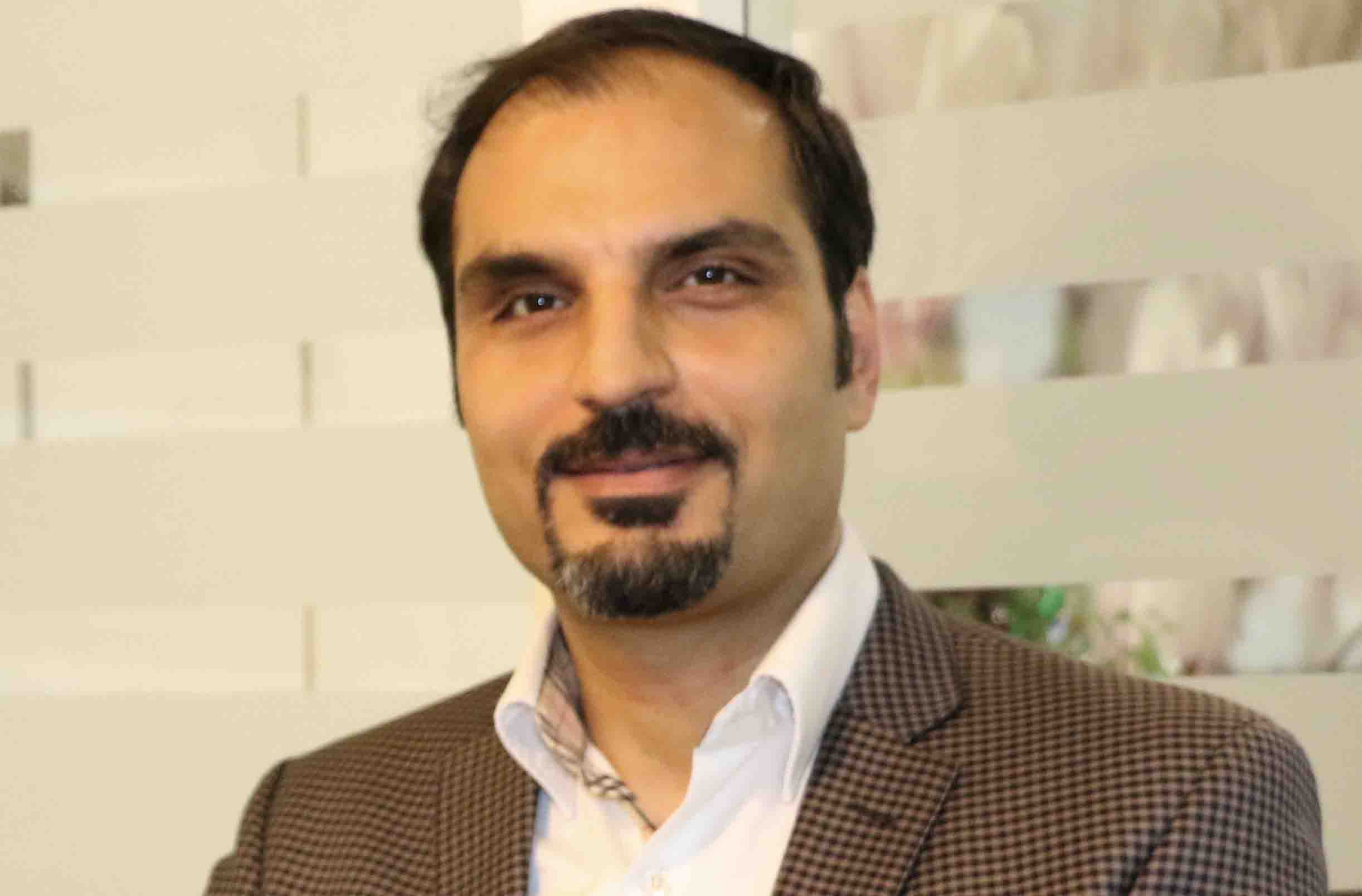 احمد شکوهی سرپرست معاونت امور مشتریان و توسعه بازار بیمه دی شد