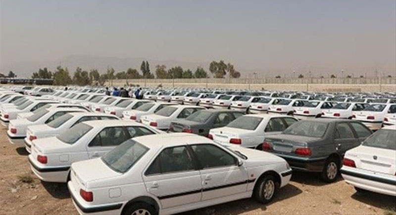 رایزنی مجلس با دولت برای تعیین تکلیف قیمت خودرو