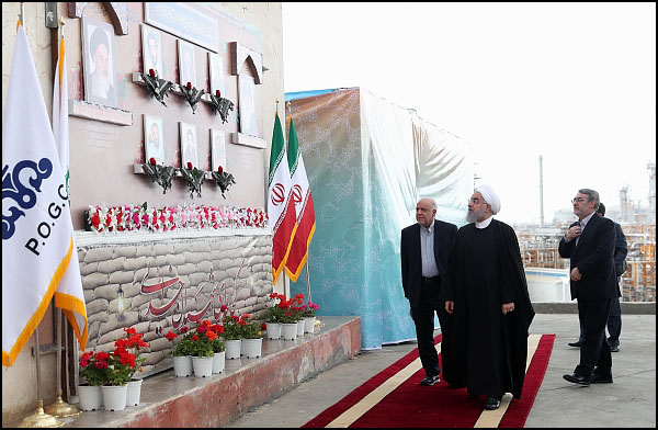 افتتاح فازهای چهار گانه پارس جنوبی با حضور روحانی + عکس