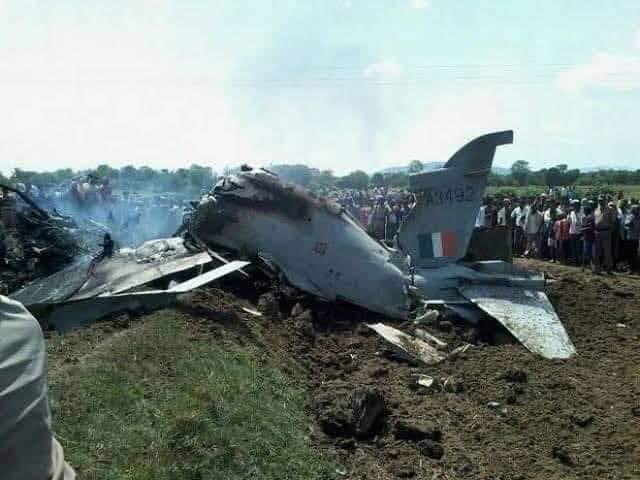 پاکستان دو جنگنده هندی را سرنگون کرد