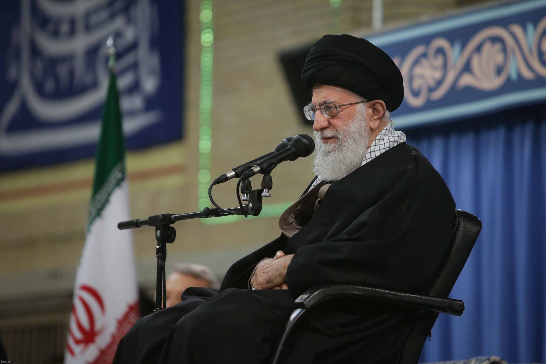 امریکا و رژیم صهیونیستی غلط می‌کنند که ایران را تهدید کنند