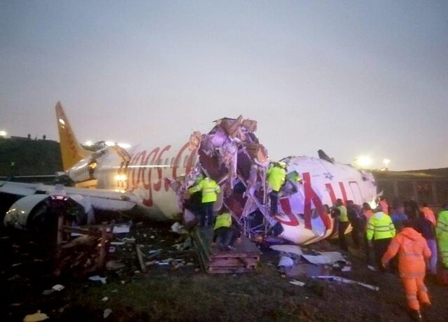 سانحه هوایی در فرودگاه استانبول با یک کشته و 157 زخمی