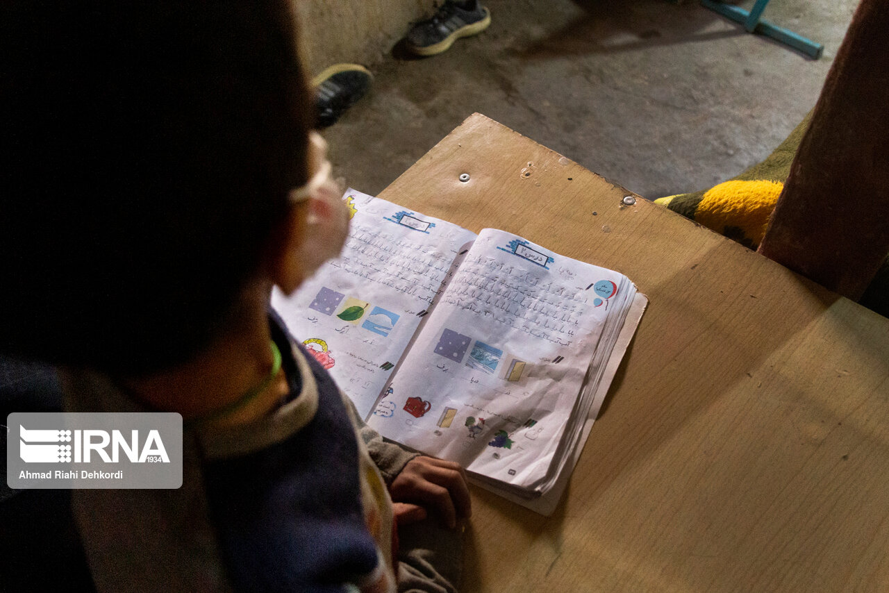 تصاویر: تحصیل در مناطق صعب العبور