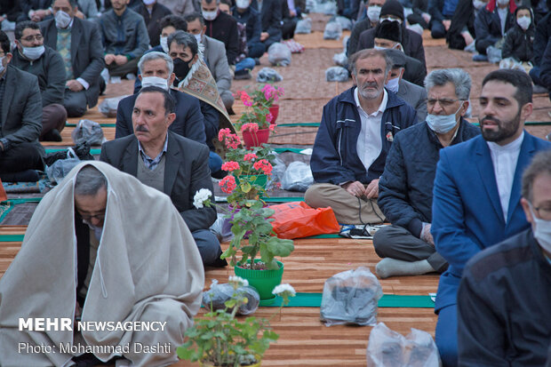 اقامه نماز عید سعید فطر در اردبیل