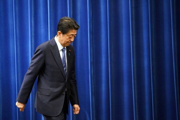 کناره‌گیری «آبه» از قدرت؛ نخست‌وزیر آینده ژاپن کیست؟