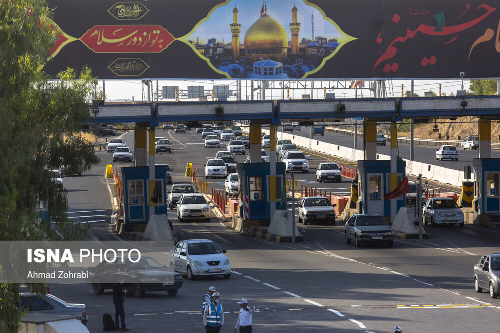 تصاویر: ورودی اتوبان تهران - قم در شروع تعطیلات
