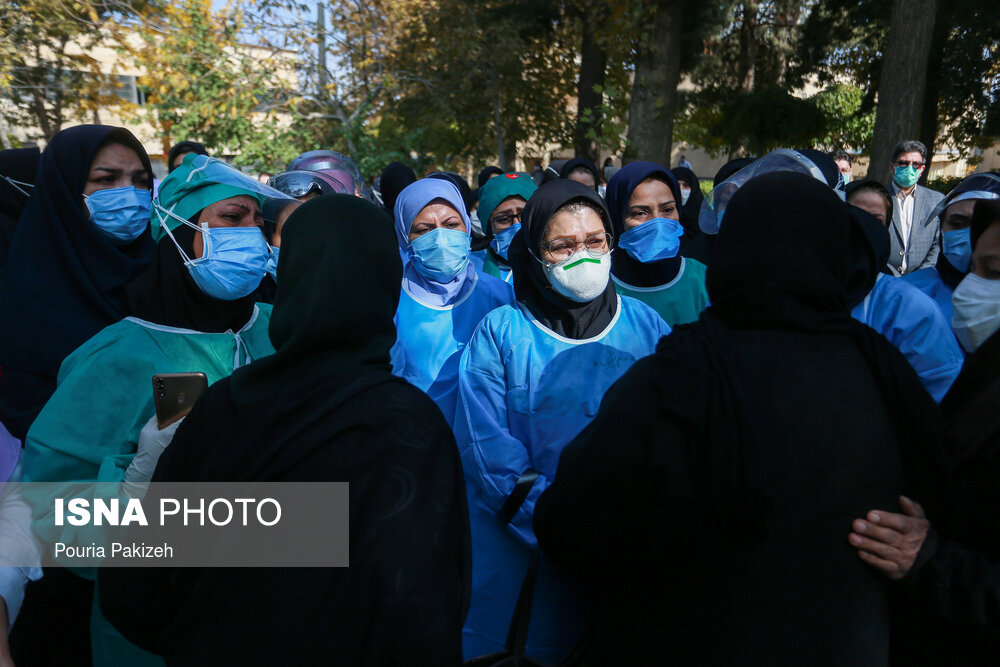 تصاویر: تشییع پیکر نخستین شهید مدافع سلامت همدان