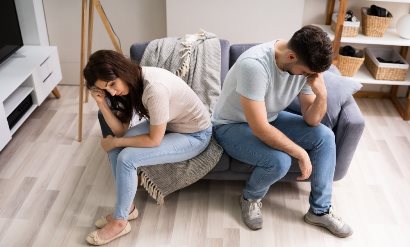 8 نشانه که به شما می گوید طلاق در کمین زندگی مشترک تان است!