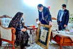 دیدار جمعی از نمایندگان مجلس شورای اسلامی با خانواده شهید حمید امدادی