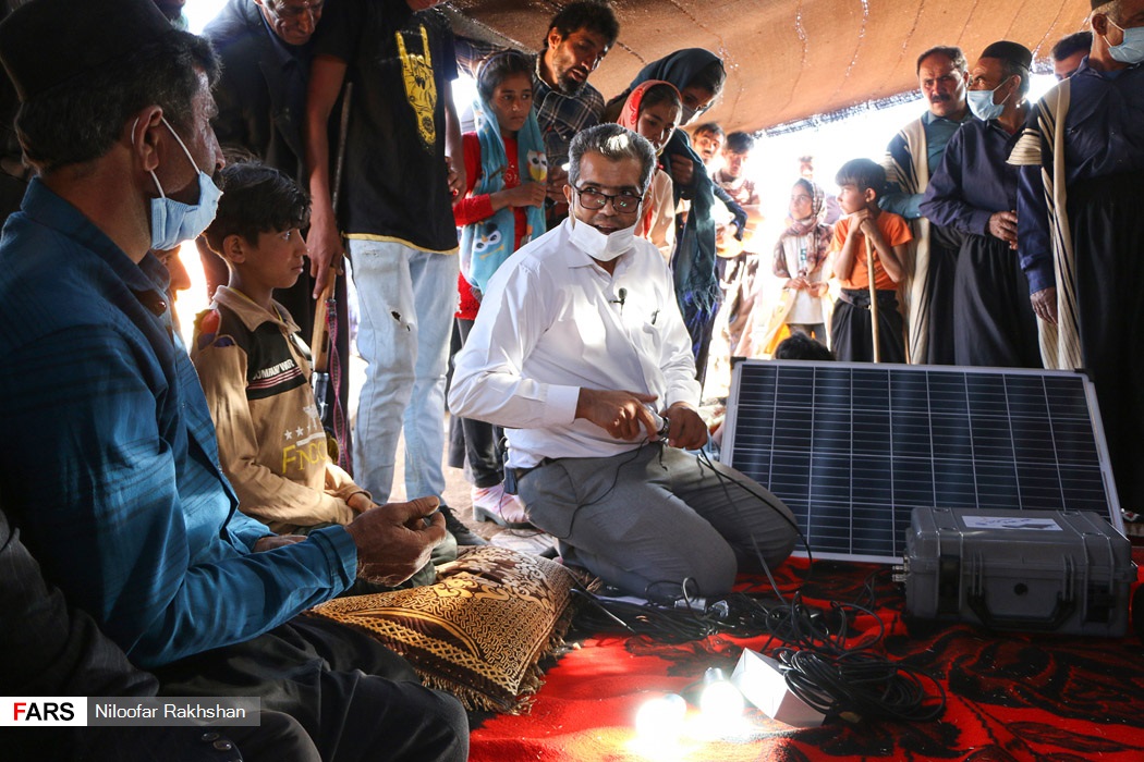 آموزش استفاده از پنل های خورشیدی  به عشایر شهرستان اردل منطقه دالانک و کویردان دهستان دیناران