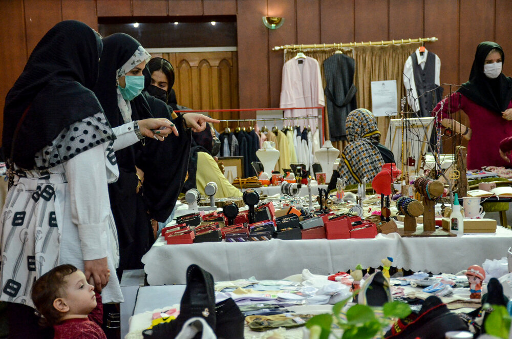 نمایشگاه مد و حجاب سلاله در آبادان