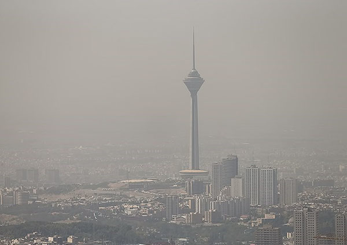 وضعیت قرمز ۱۶ ایستگاه کیفیت هوای تهران