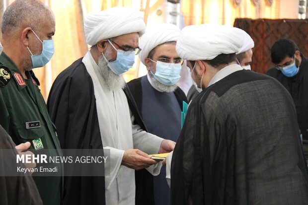 آئین تجلیل از جهادگران نهضت جهادی همراه بیمار در بوشهر