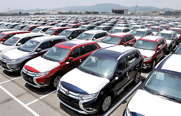پیش‌بینی کارشناسان درباره واردات خودرو؛ خودروسازان از زیان خارج شدند؟