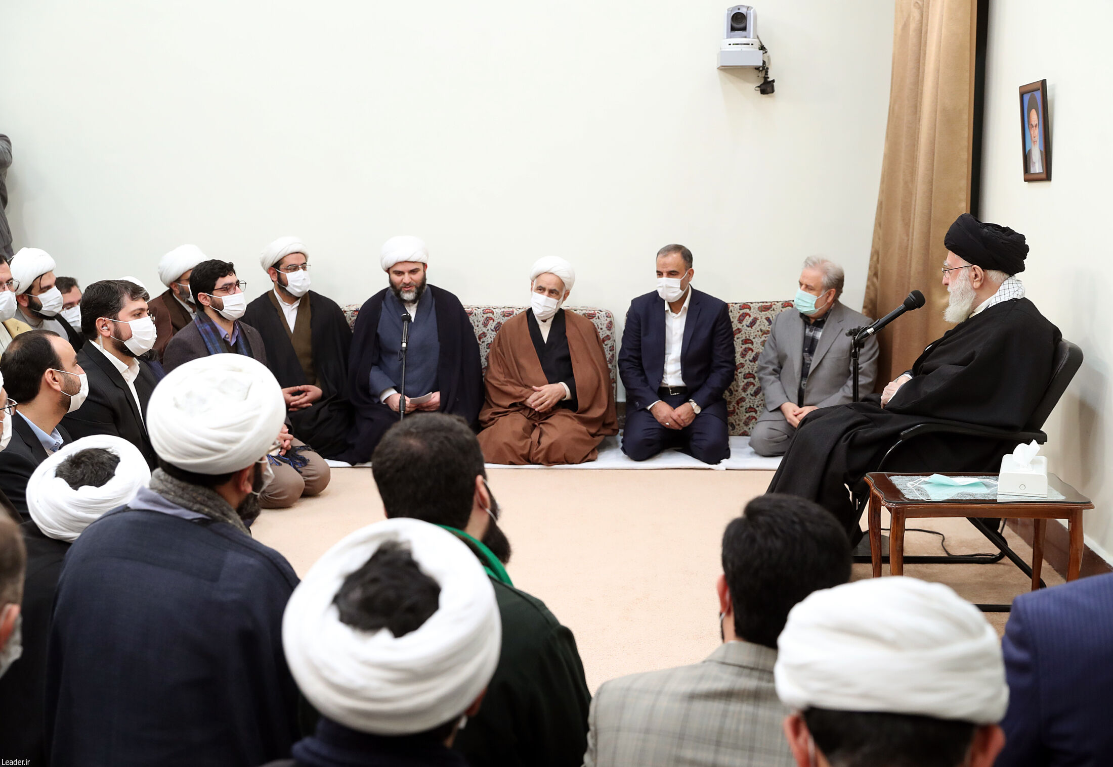 دیدار جمعی از مسئولین سازمان تبلیغات اسلامی با رهبر انقلاب