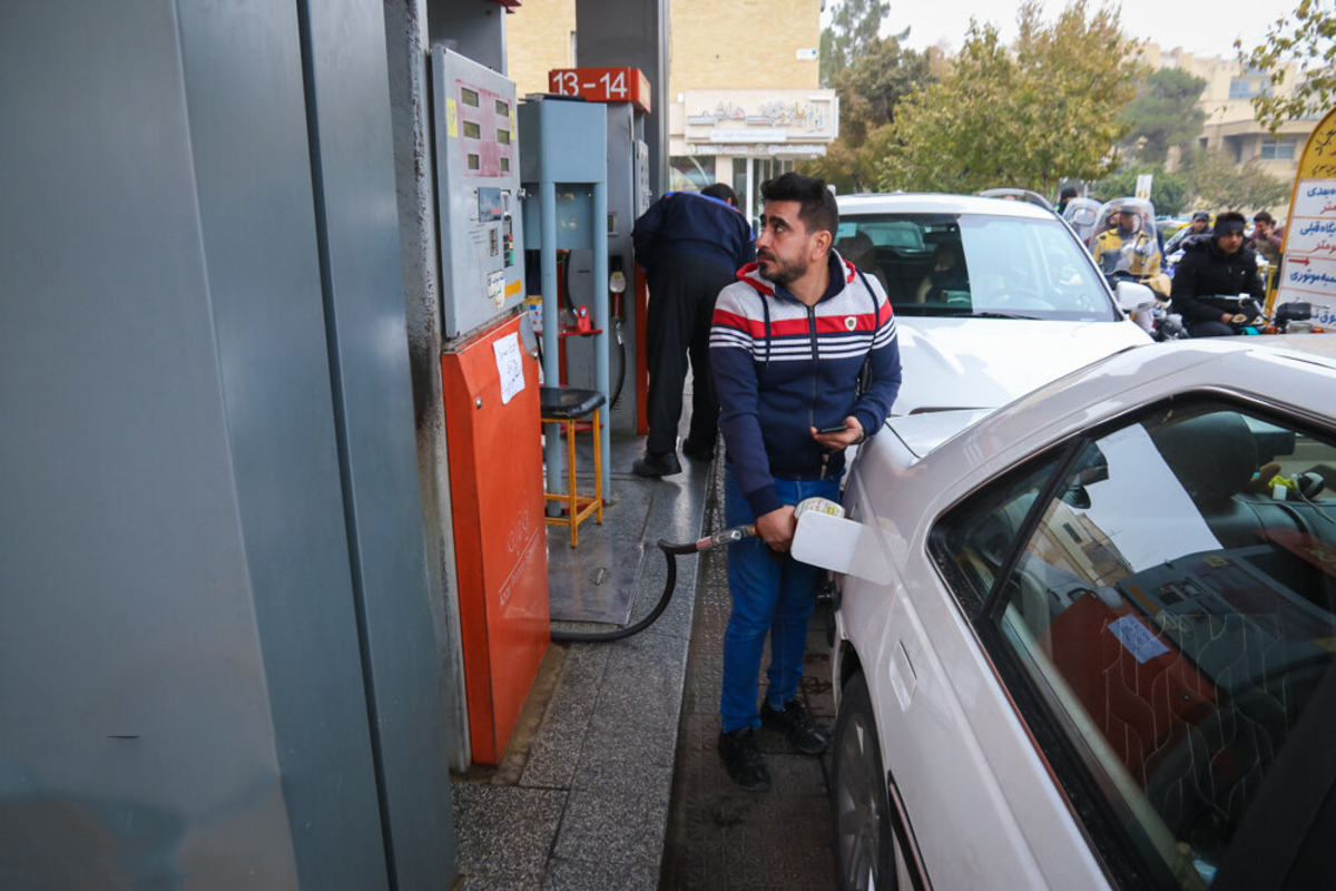بنزین گران و چند نرخی می‌شود؟