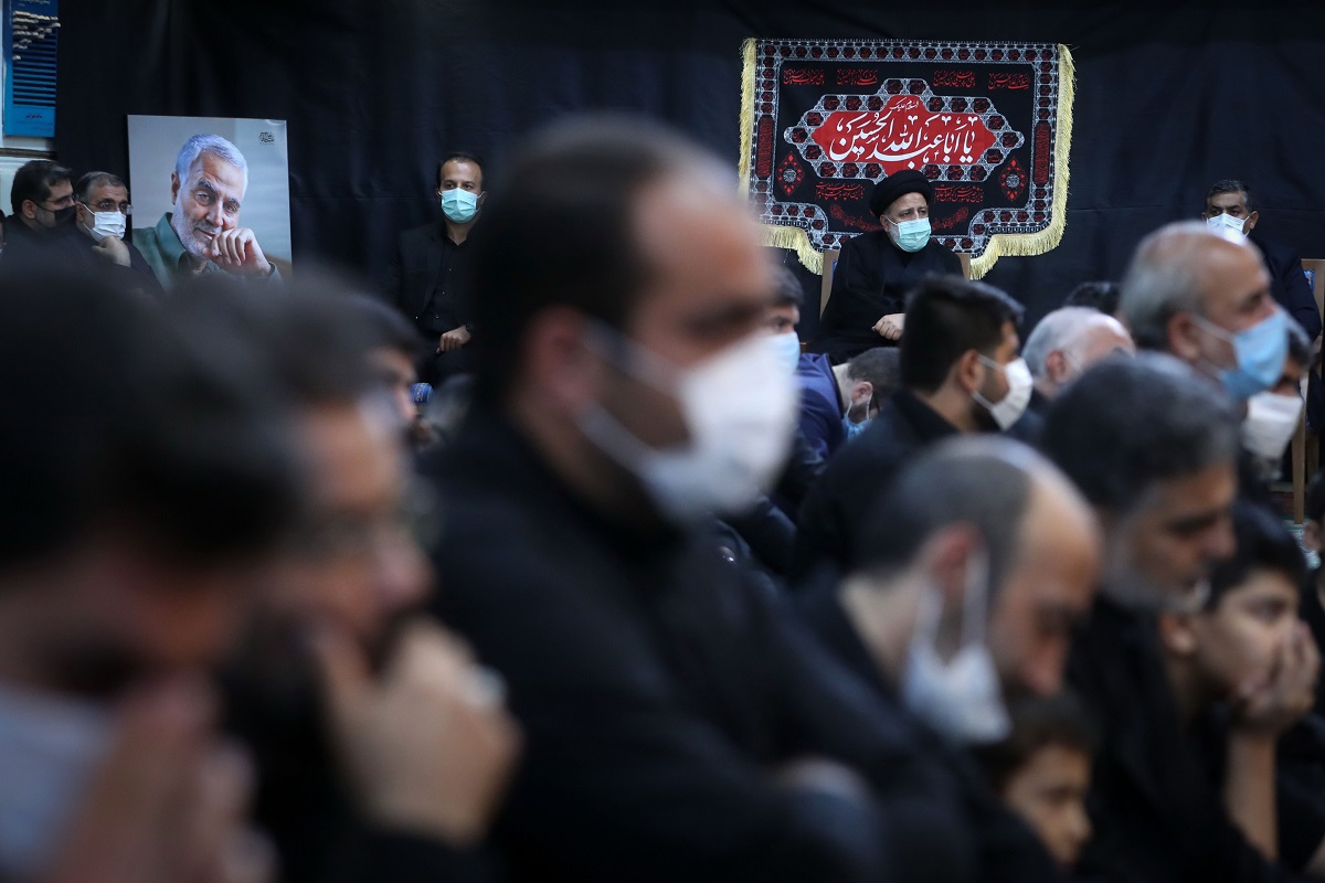 مراسم سوگواری عاشورای حسینی با حضور رئیس جمهور + عکس