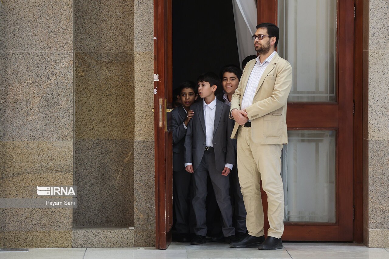 تصاویر: دیدار سفرا و کارداران کشورهای اسلامی با رئیسی