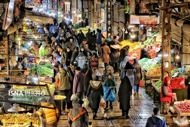 روایت بازار شب عید از زبان فروشنده و خریدار