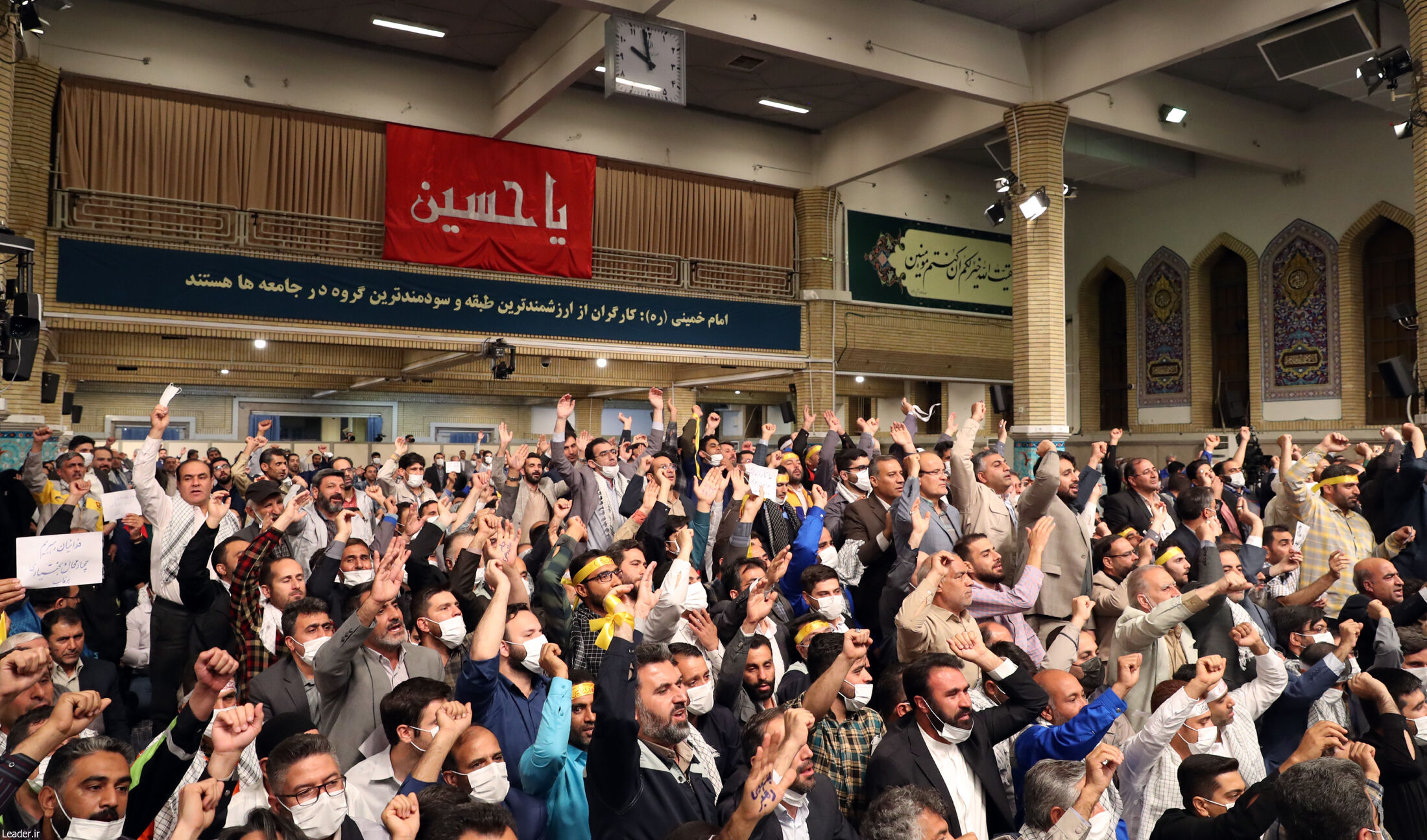 دیدار کارگران با رهبر انقلاب اسلامی + تصاویر