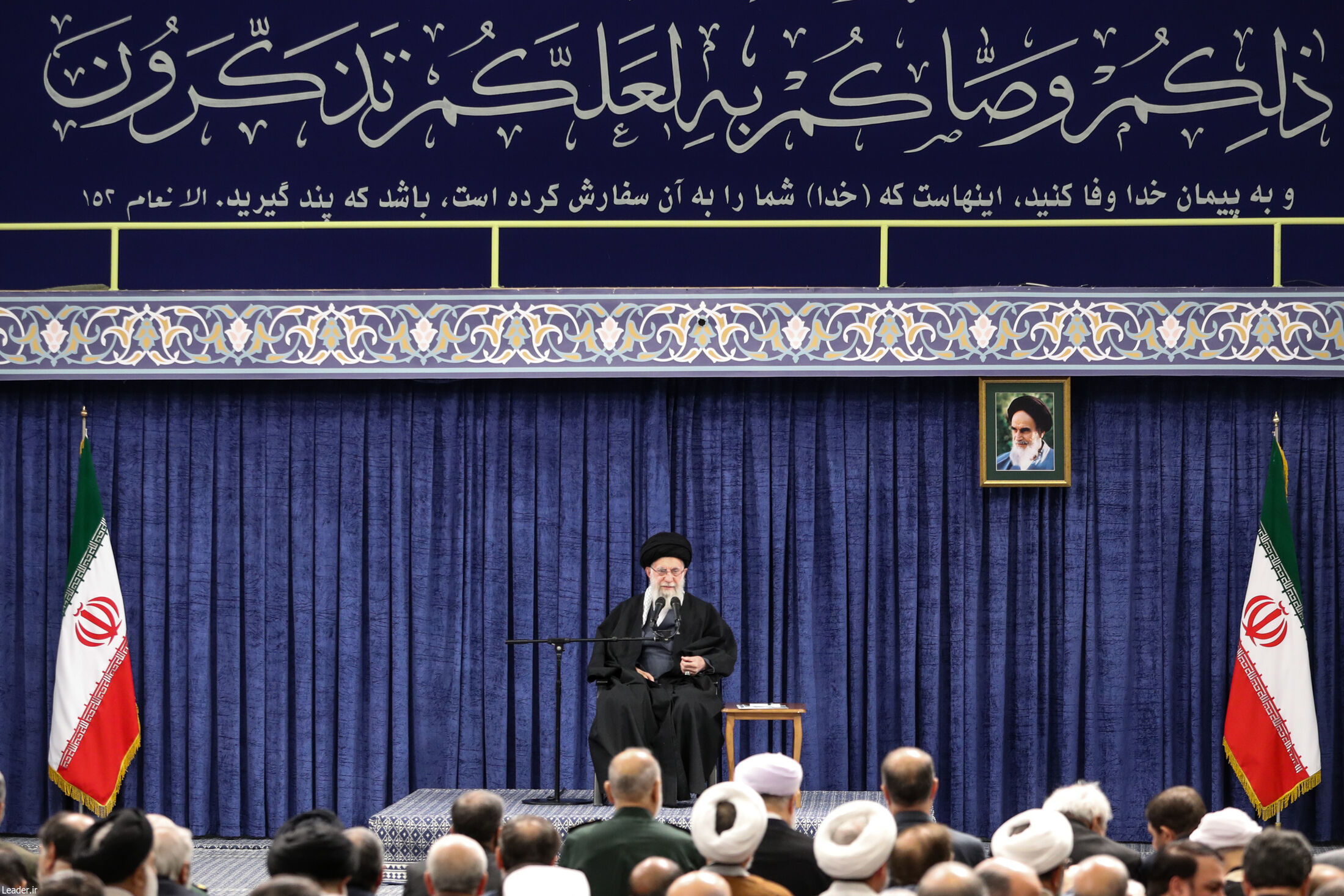 گزیده بیانات رهبر انقلاب در دیدار رمضانی کارگزاران نظام