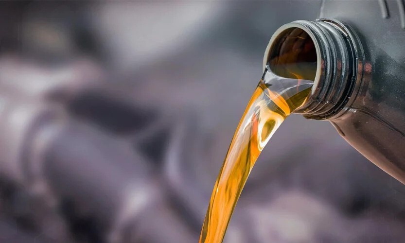 آشنایی با انواع روغن های صنعتی