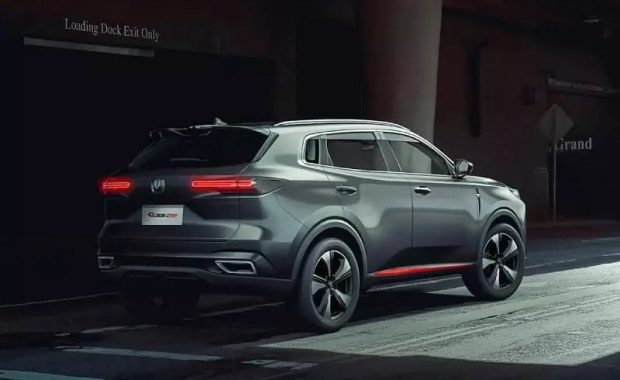 نمای عقب چانگان CS55 پلاس