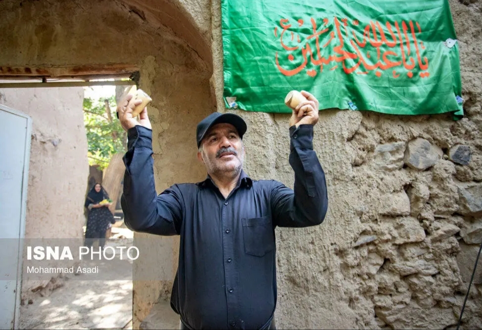 تصاویر؛ آیین کهن جغجغه‌زنی