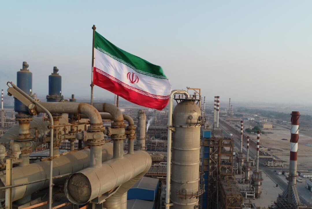 نفت داریم،دکل نداریم،با وعده وزیر فقرملی درمان نمی شود!