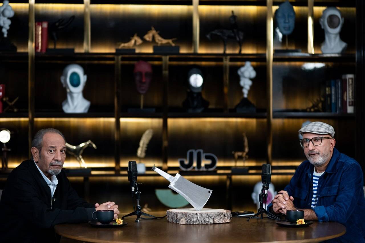 ماجرای ملاقات داریوش فرهنگ با ترانه علیدوستی در زندان اوین/ محمدرضا شریفی‌نیا ابتدای انقلاب جوانی لاغراندام و عضو گروه سانسورچی‌ها بود!