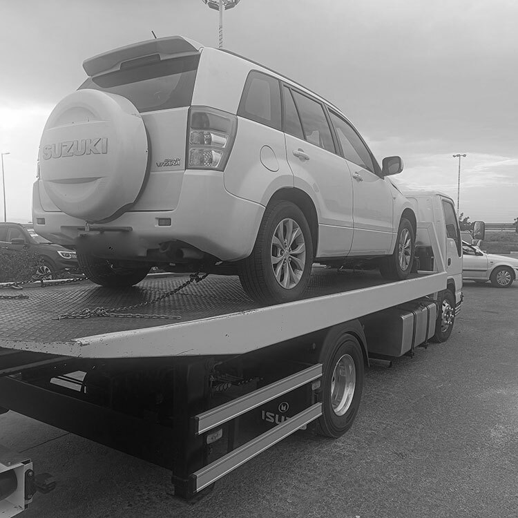 خودروبر قزوین؛ راه‌حل حرفه‌ای برای جابه‌جایی ایمن خودرو در مسیرهای شهری و جاده‌ای