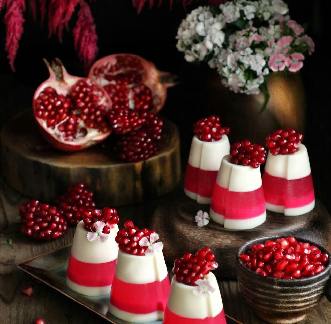 پاناکوتای انار؛ دسر مخملی یلدایی برای سفره های مهمونی پاییزی