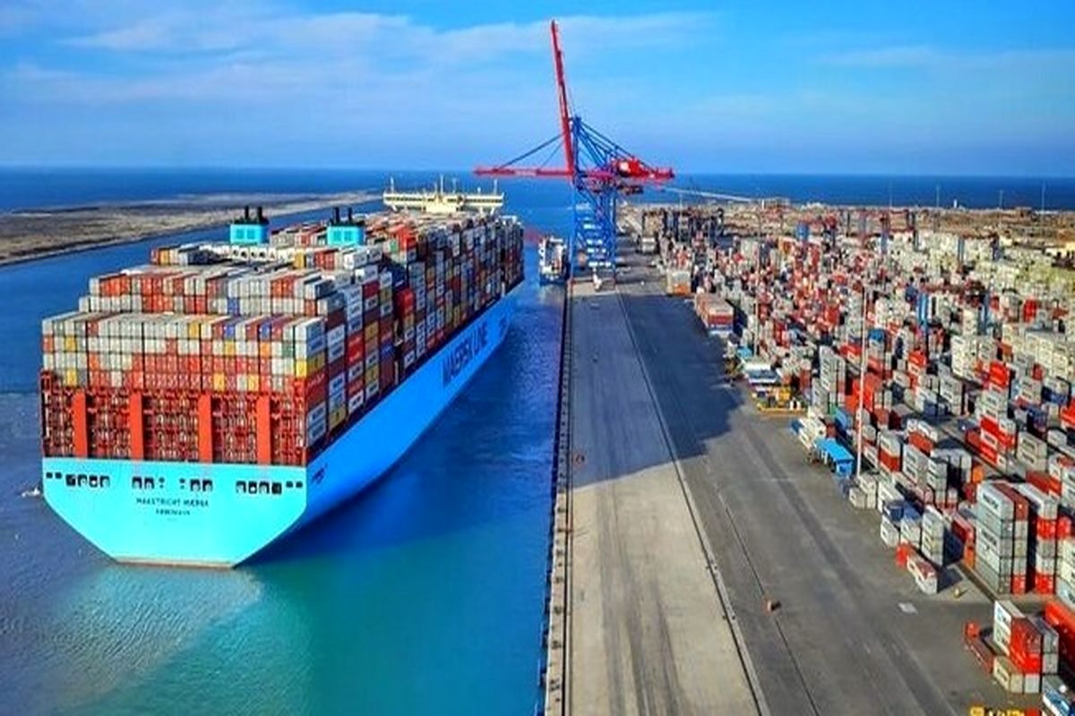 فرصت‌ها و چالش‌های صادرات ایران : از نفت و پتروشیمی تا پسته و زعفران